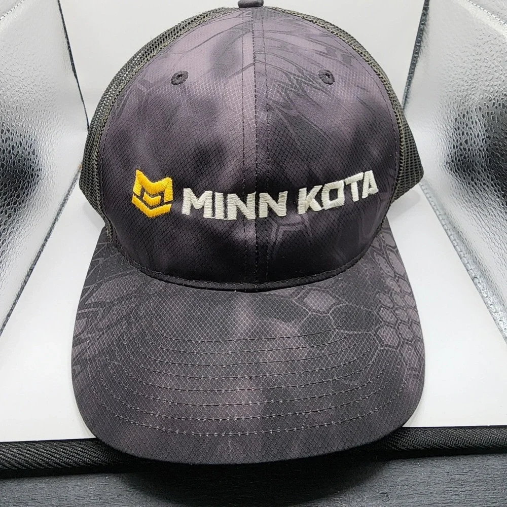 Minn Kota Richardson 112P‎ Trucker Hat Mens Black Camo Mesh Snapback Fishing Cap